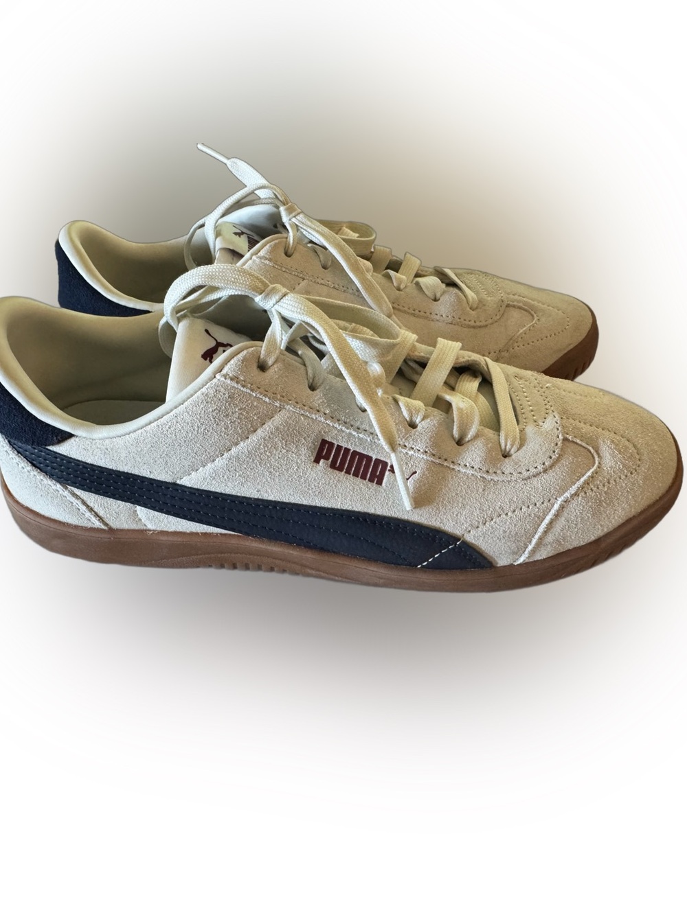 Puma Men’s Club V5V Suede Sneakers with Navy Stripe and gum soles
